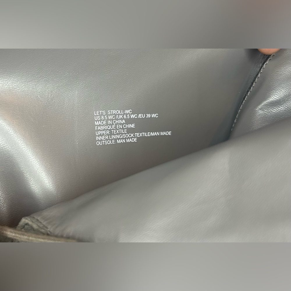 Let’s Stroll over the knee tie up boots - Picture 6 of 6